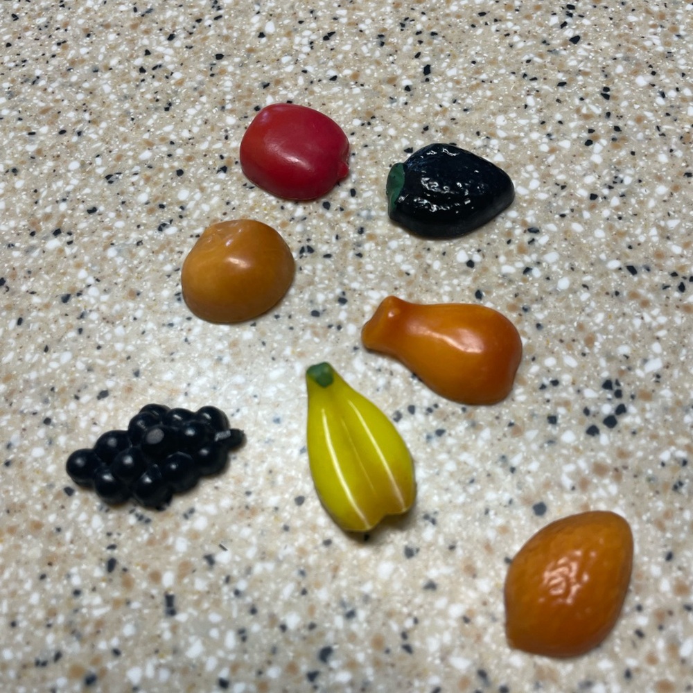 Vintage Fruit Magnet Lot of 7